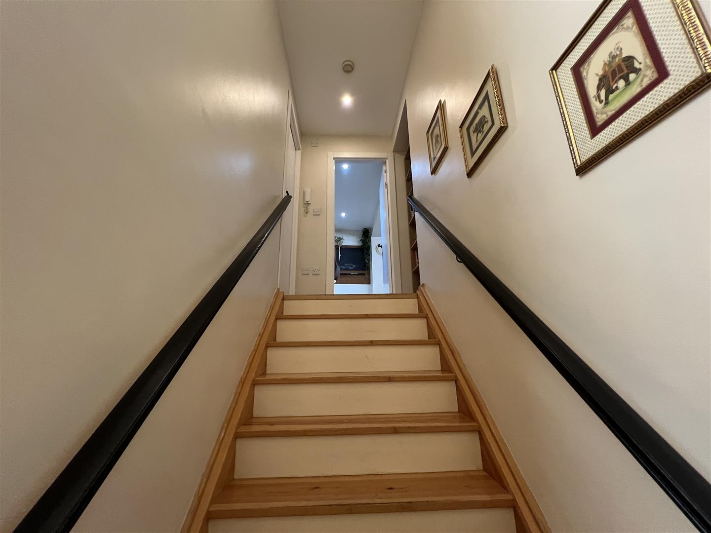 Image of House - 2 Bedrooms - 2 Bathrooms for Sale in Upper Town-Gibraltar, Image 13